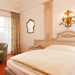 Superior Tirolerhof - Zell Am ツェル アム ゼー