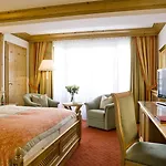 ホテル Superior Tirolerhof - Zell Am 4*