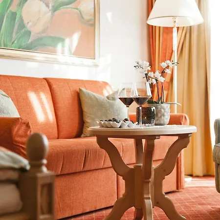 Superior Tirolerhof - Zell Am Szálloda 4*