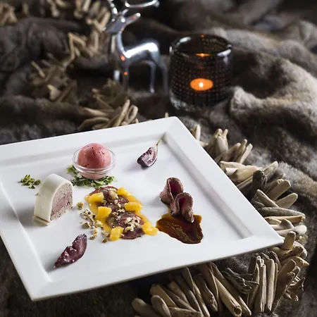 호텔 Superior Tirolerhof - Zell Am 4*