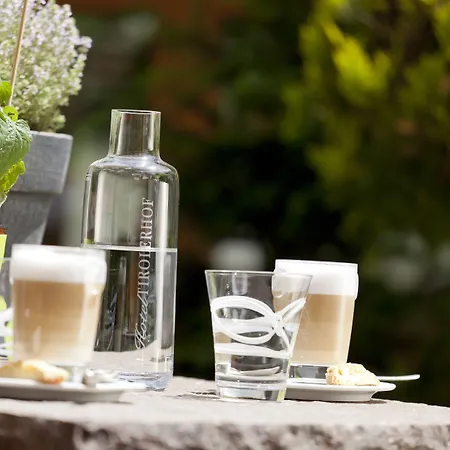 سوبيريور تيروليرهوف - فندق زيل أم سي