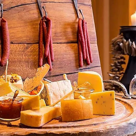 Superior Tirolerhof - Zell Am Szálloda 4*