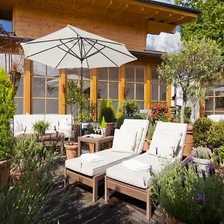 Hotel Superior Tirolerhof - Zell Am 4*
