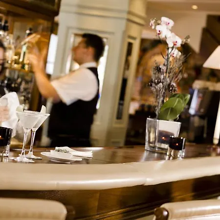 Hotel Superior Tirolerhof - Zell Am 4*