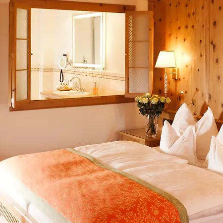 호텔 Superior Tirolerhof - Zell Am 4*