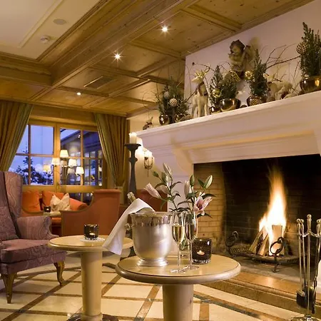 Superior Tirolerhof - Zell Am 4*