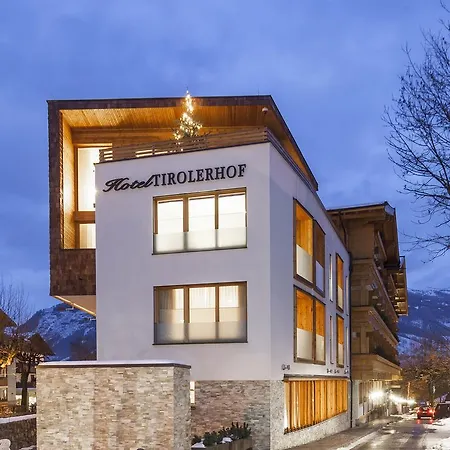 Superior Tirolerhof - Zell Am 4*
